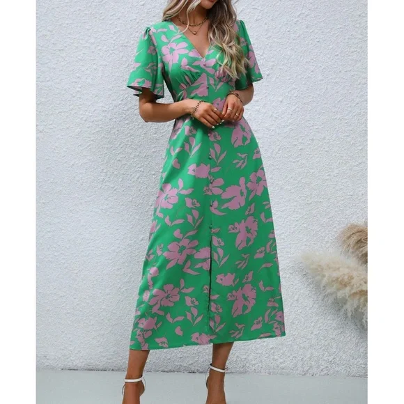Boho Floral Print V neck Butterfly Sleeve Dress - Picture 2 of 3